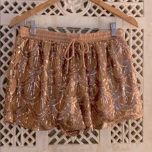 💗 Party Living Doll Gold Sequin Shorts XL